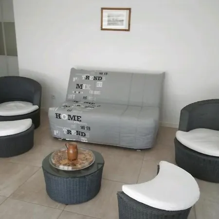 Apartment Calm 3 With Terrace Near Labenne Train Station Welkeys Tarnos